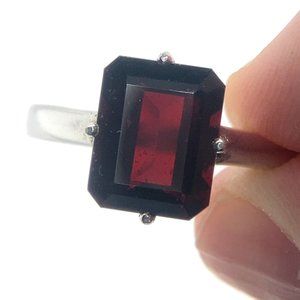 Pyrope 4.34ct Rhodium Finish Solid 925 Sterling Silver Ring